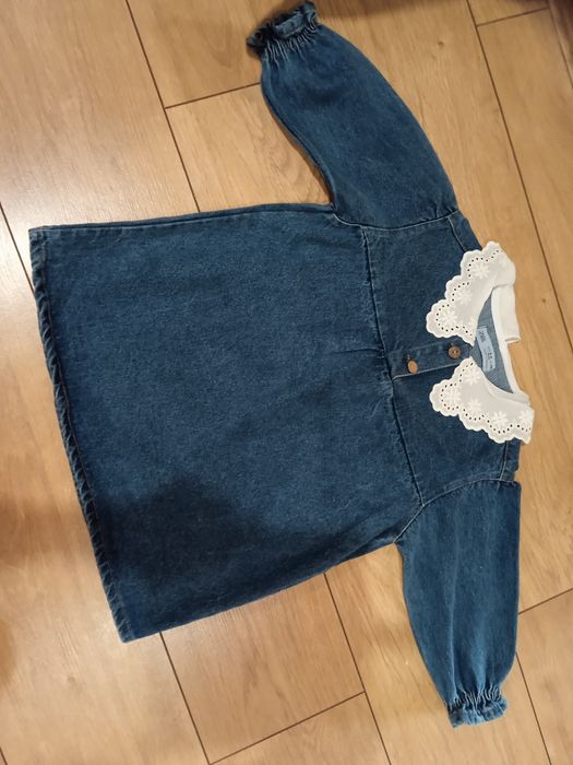 Сукня zara джинсова 110 р одягнули 2 рази стан нової