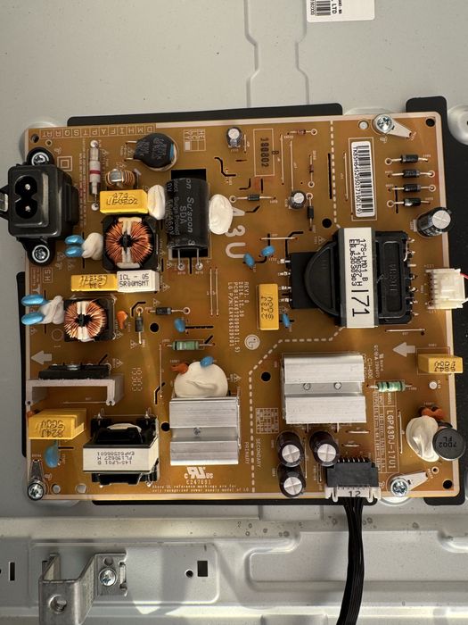 Телевізор LG 43UM7100PLB 43” 4K Smart TV