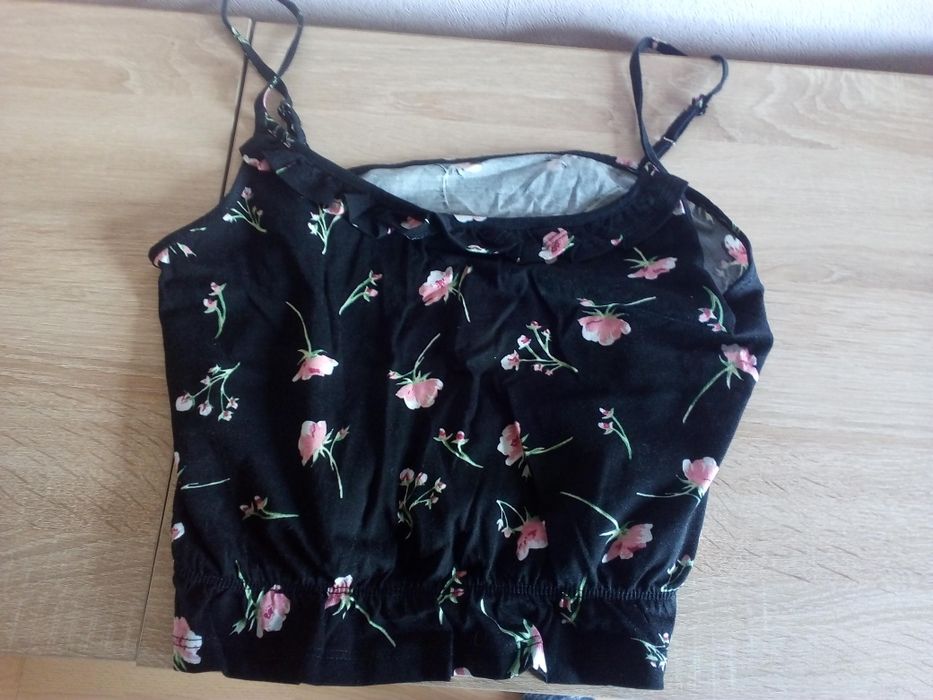 Crop top sinsay S