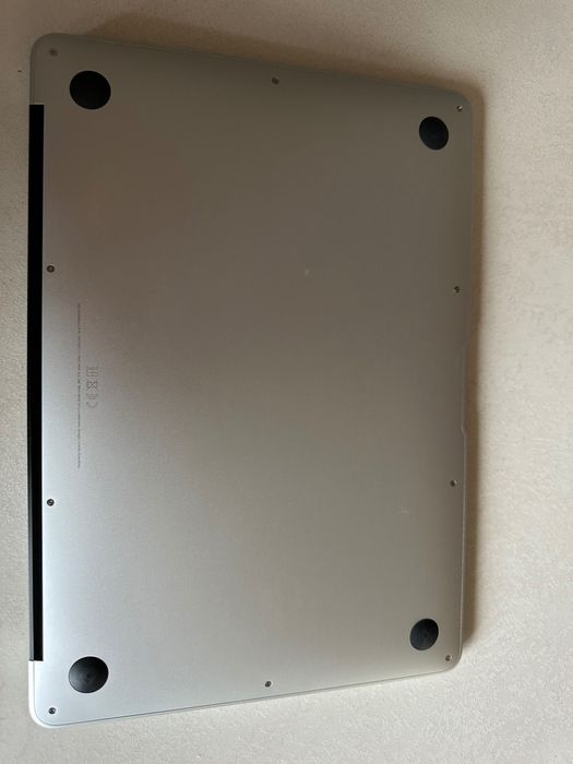 Apple MacBook Air (13-inch,2017)