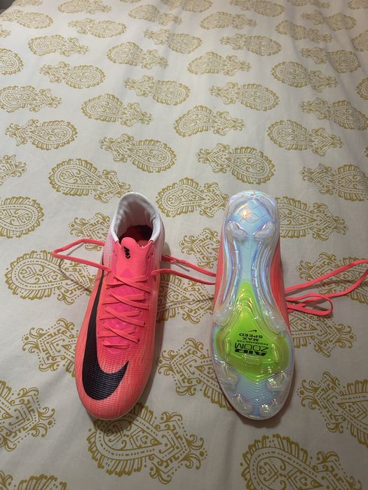 Chuteiras futebol Nike