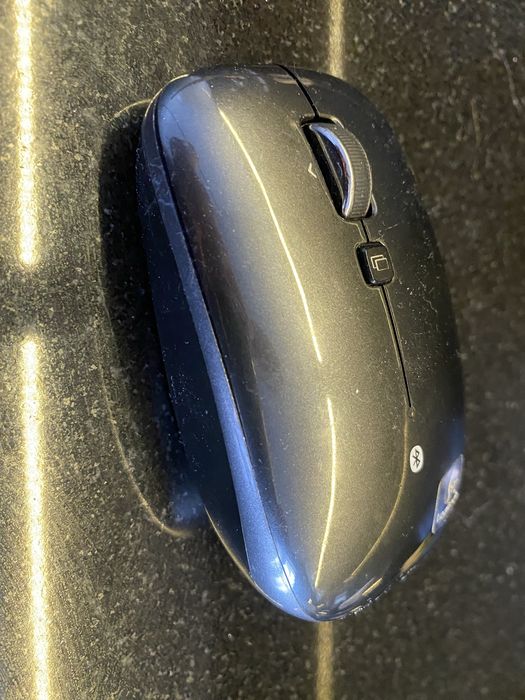 Logitech M 555b мишка Bluetooth блютуз