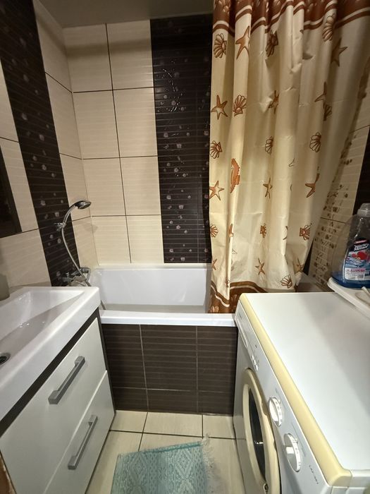 Продам 3х.ком.квартиру 7/10 Л/Б !