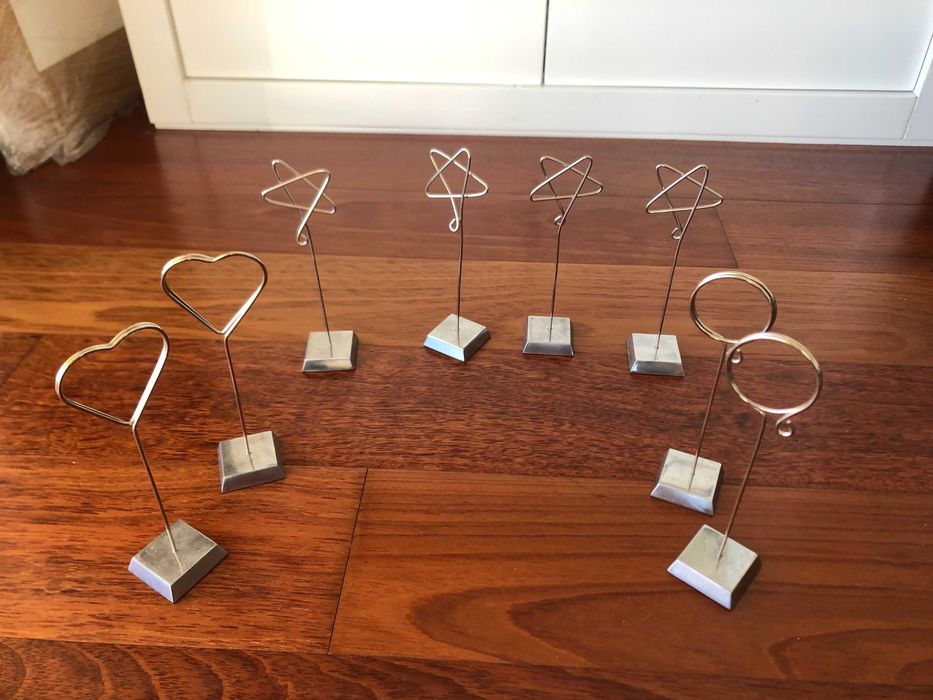 9 Photo Holders64585412372225121