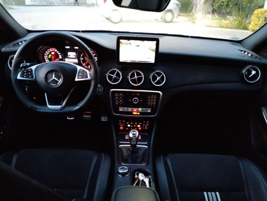 Vende se Mercedes AMG 200.D