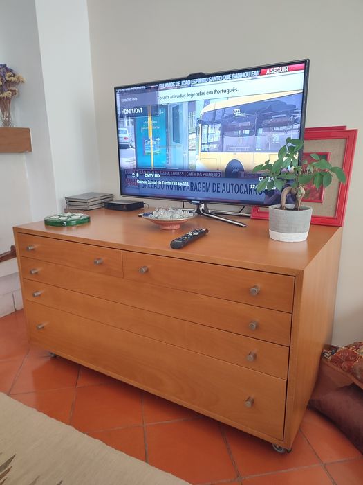 Móvel aparador 5 gavetas