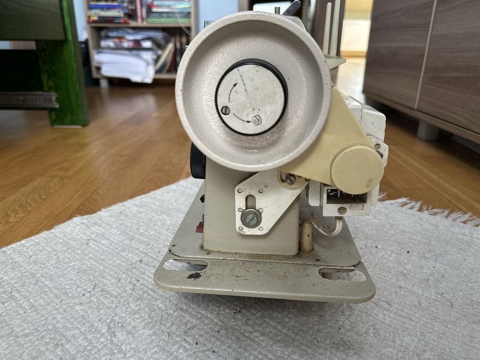 Maszyna do szycia Łucznik