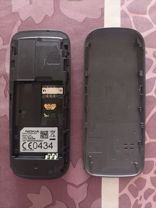 Telemóvel Nokia 100
