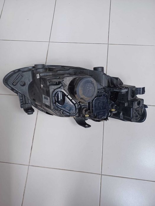Farol Esquerdo Seat Ibiza 4