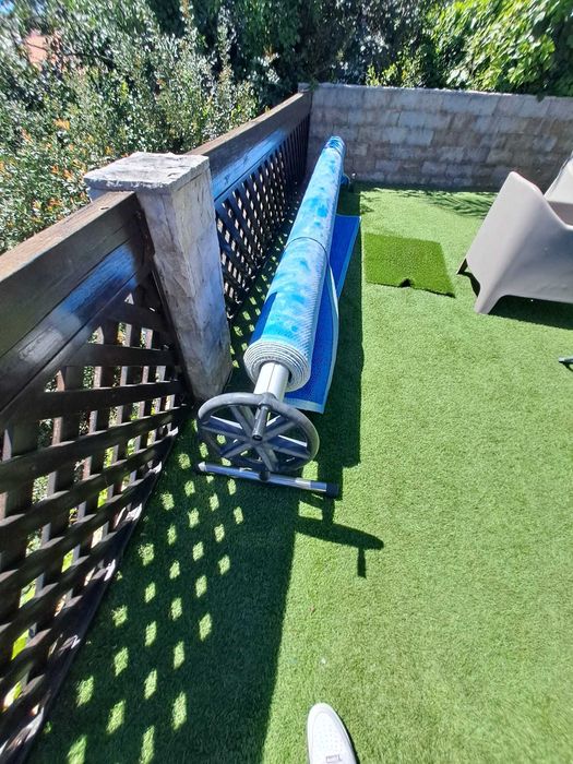 Enrolador para cobertura de piscina