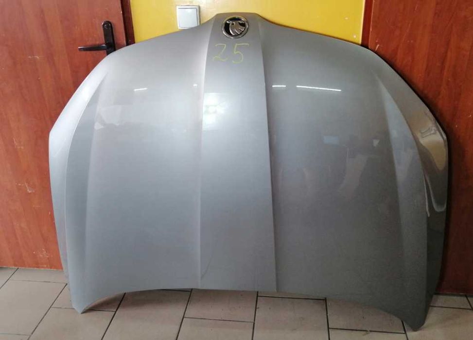 SKODA Octavia III 5E Капот