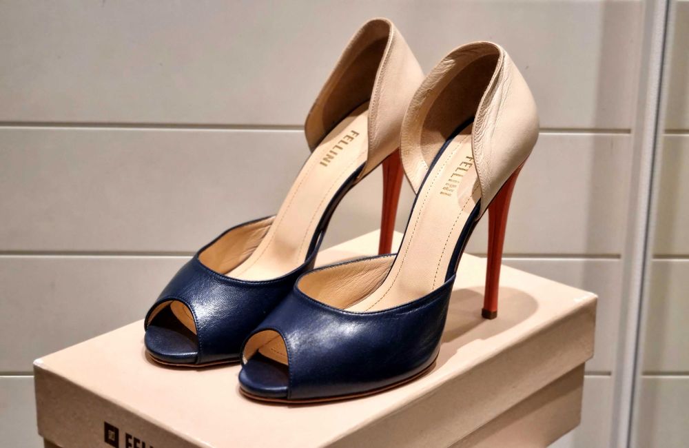 Туфлі    Fellini