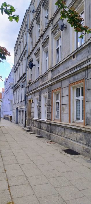 Mikrokawalerka z wielkim potencjałem – 13,66 m² w samym centrum Gniezna! - View 2