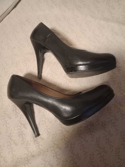 Szpilki skórzane Ryłko estima 36,5