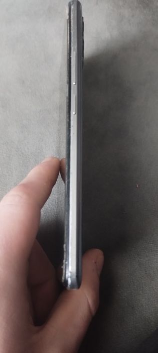 Używane realme c 8 opis