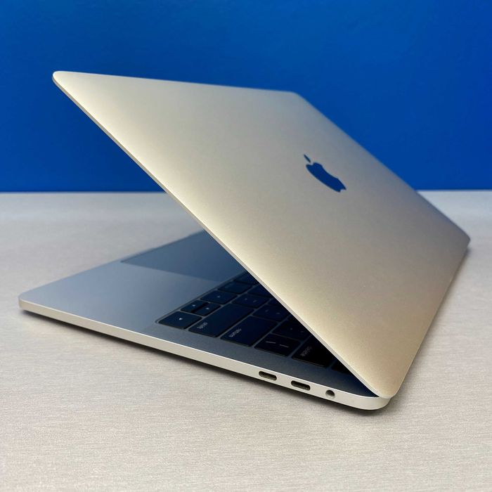 Apple MacBook Pro 13" Touch Bar - A1706 - Mid 2017 (i5/16GB/256GB SSD)