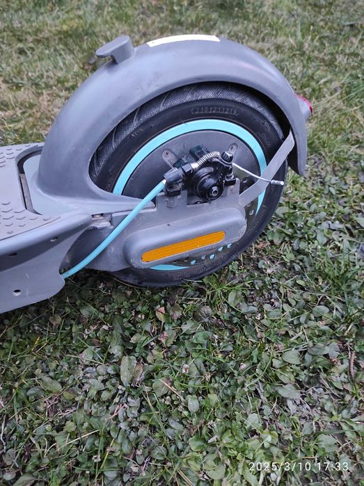 Hulajnoga elektryczna Motus Scooty 10 Plus