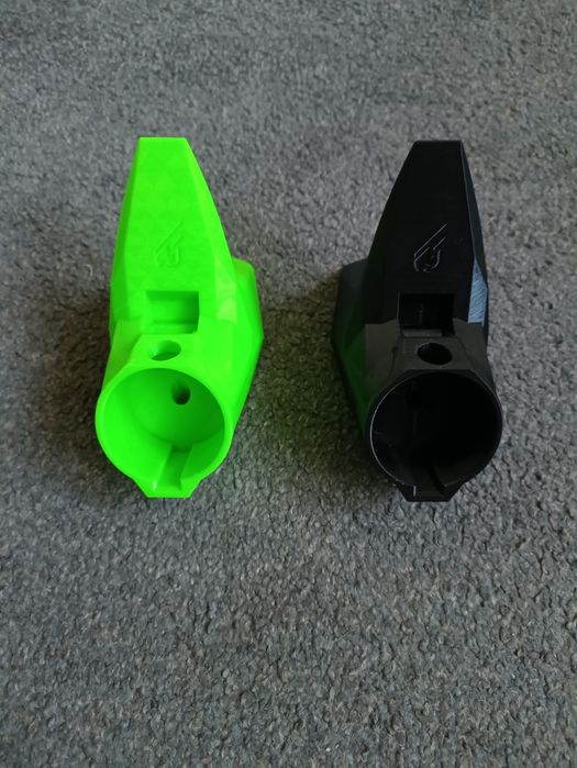 Держатель зарядки электромобиля charge holder.