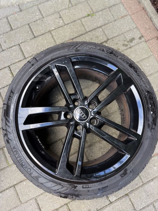 Oryginalne felgi Audi 18” + 2 komplety opon