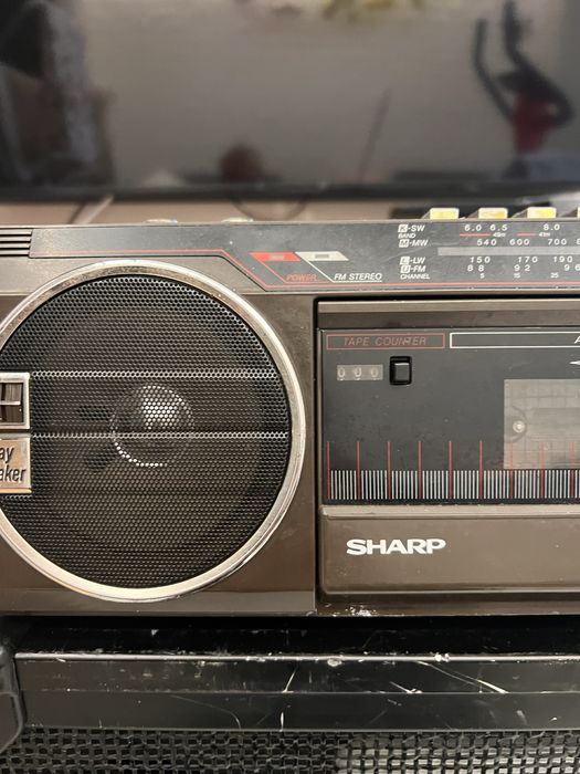 Radiomagnetofon Sharp  QT27