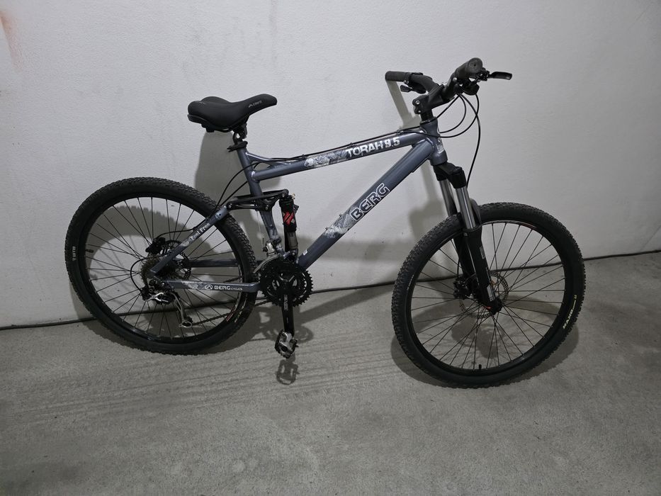 Vendo Bicicleta juntas ou separadas
