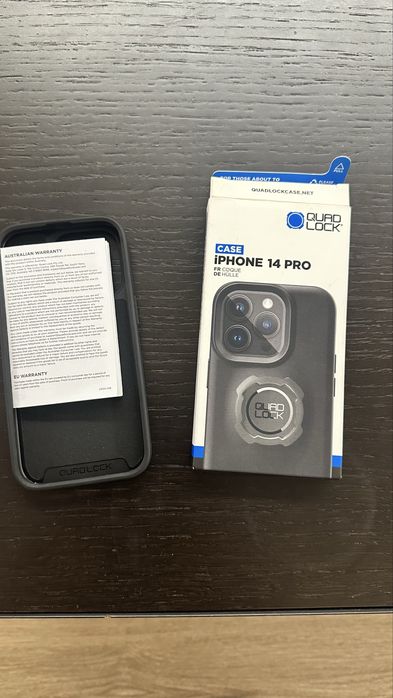 Capa Quadock iPhone 14 Pro - NOVA