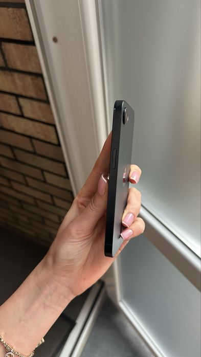 Used iPhone 17e 256Gb Black MDM