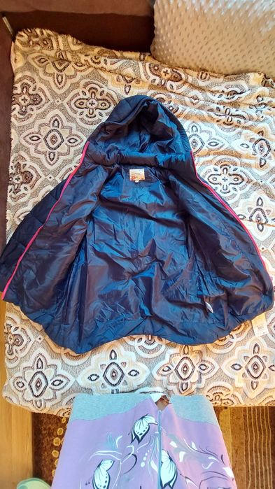 Куртка для дівчинки