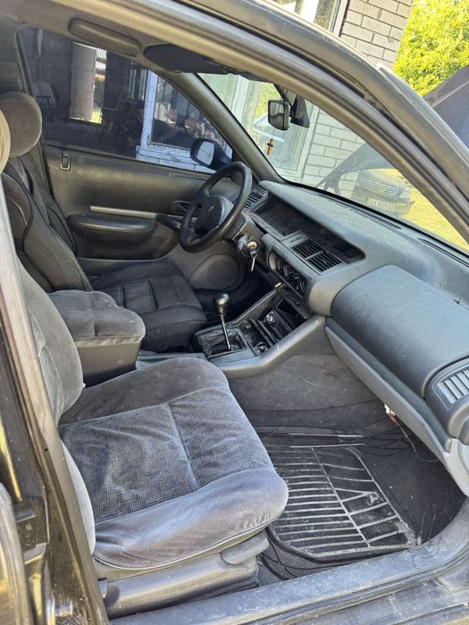 Срочно Renault Safrane 1994