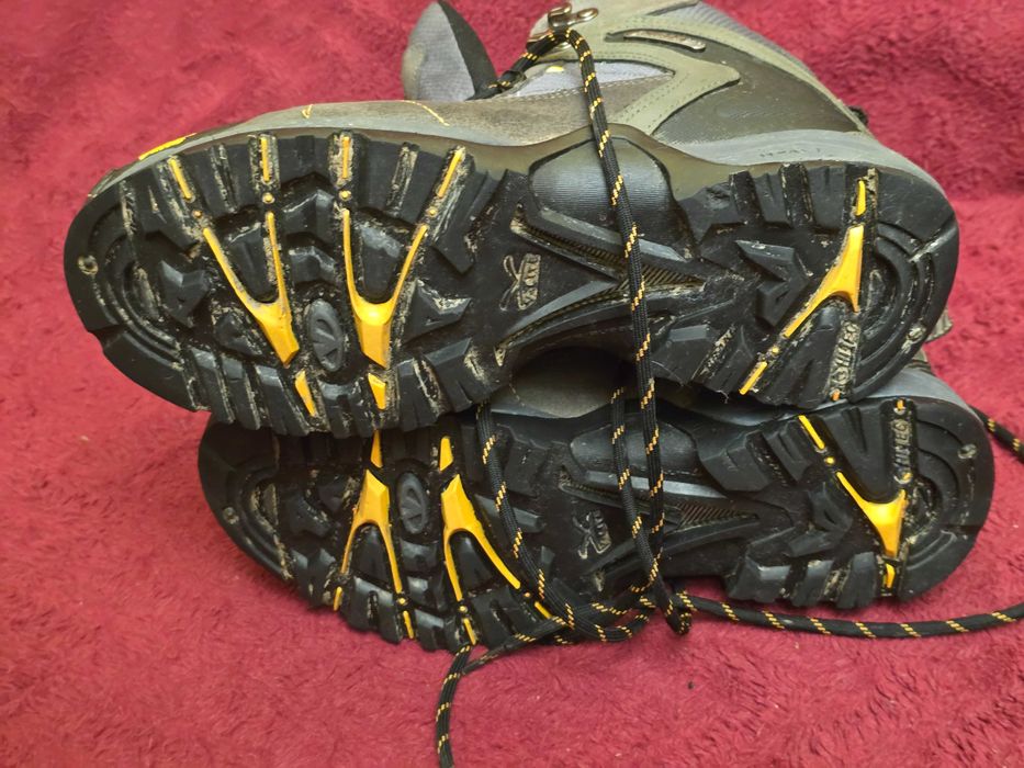 Buty Hi-tec rozm.42