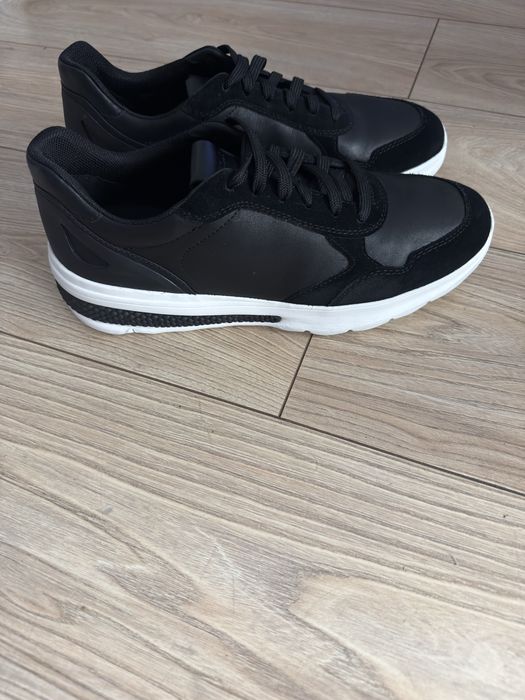 Czarne męskie sneakersy Geox  RESPIRA