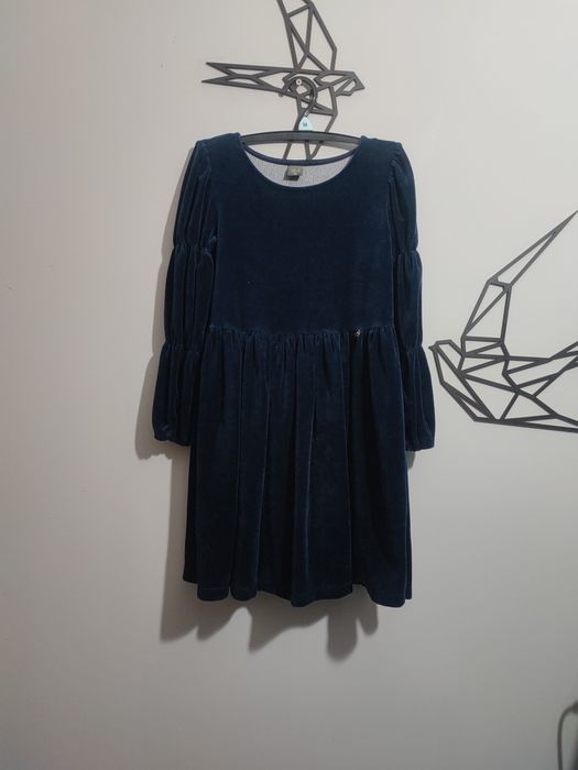 Elegancka granatowa sukienka welurowa Atut 134
