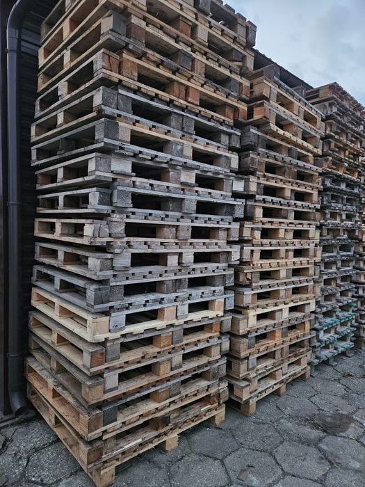 Palety drewniane 110x110