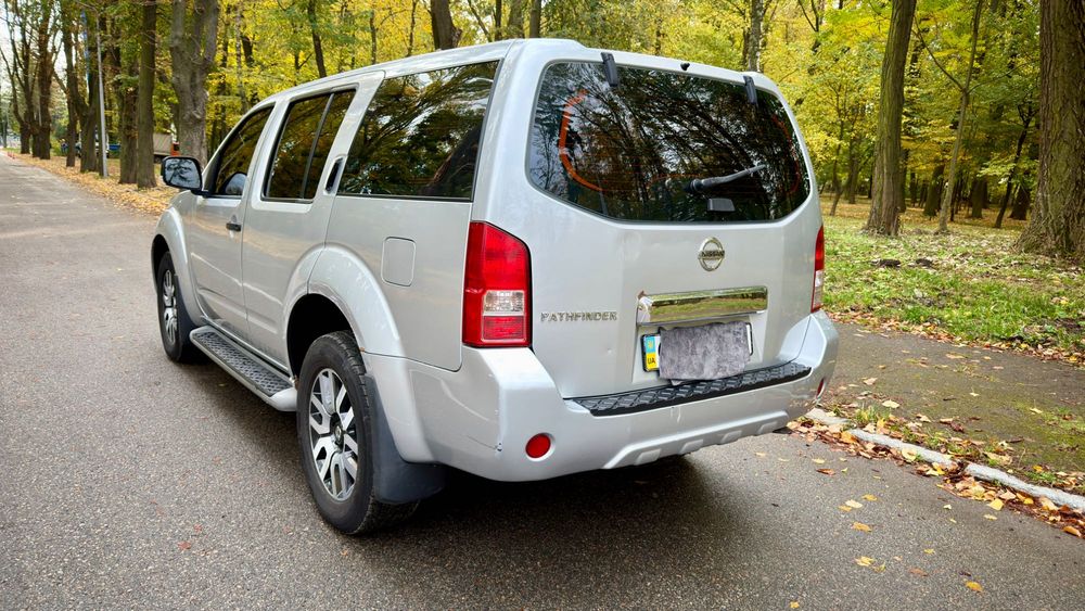 Nissan Pathfinder 2012