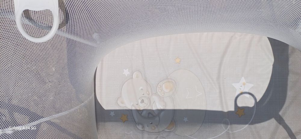 Parque de bebé mais cadeira