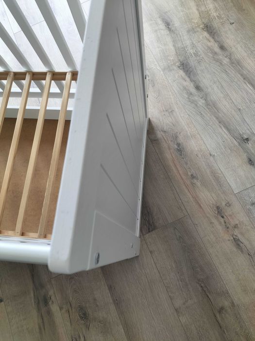 Łóżeczko niemowlęce