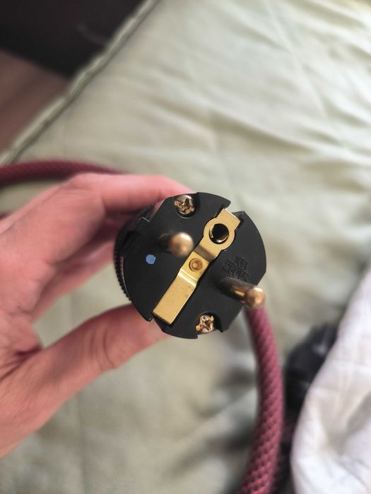 Кабель живлення DH Lab Red Wave