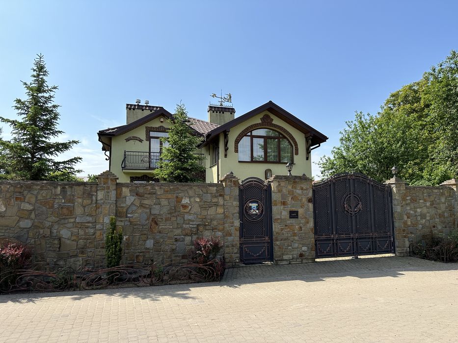 Продаж великого ЛЮКС будинку
