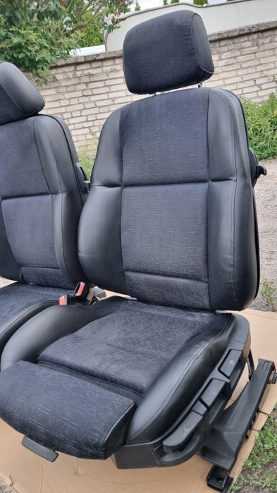 E36 coupe / cabrio fotele przednie sporty pół skóra