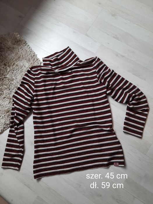 Sweter damski w paski
