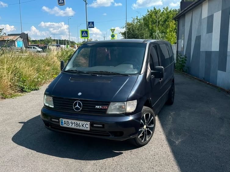 Продам Vito у гарному стані.