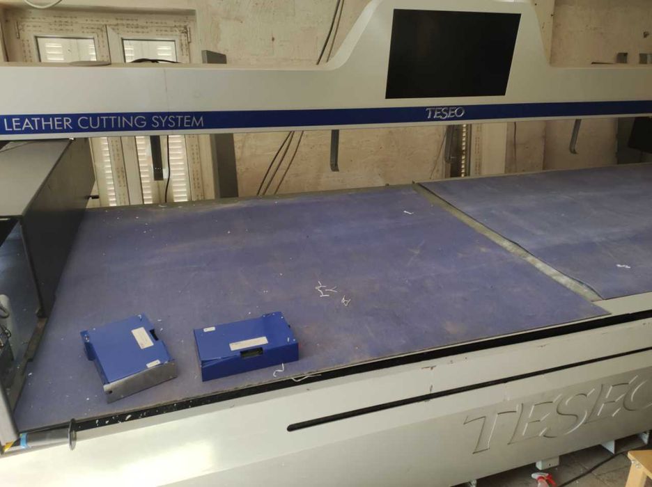 Maquina corte peles TESEO fc 400 TH