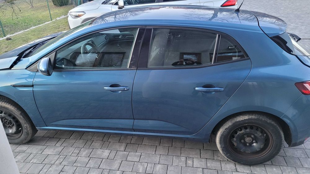 Renault megane IV 2016- na części kod koloru TERDE