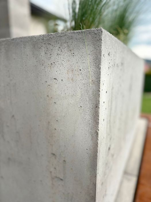 Duża donica betonowa 120x40x60 cm