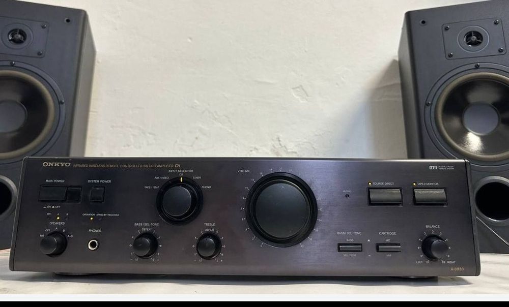 Wzmacniacz stereo Onkyo A-8830, 2*109 Watt, Japan