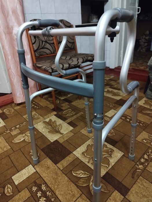 Продам складні дворівневі ходунки OSD-Q104