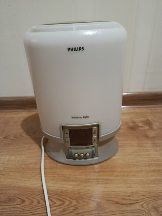 Продам светильник Phillips