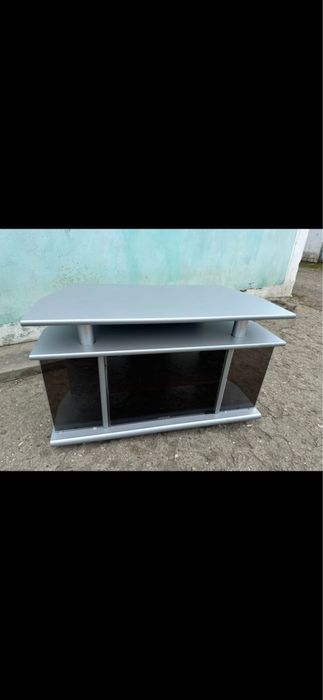 Журнальный столик