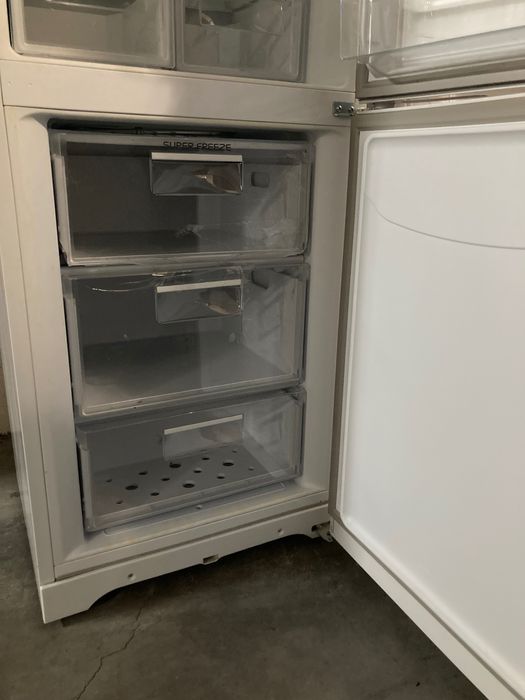 Frigorífico combinado Hotpoint
