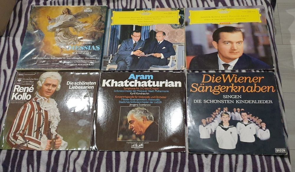 Вінілові пластинки переважно класика Mozart ...